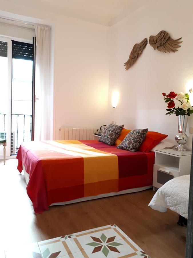 Hostal Casa Chueca Madrid Bagian luar foto